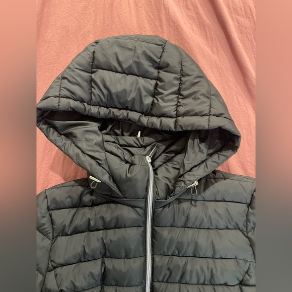 Zara Puffer Jacket - Picture 6 of 12
